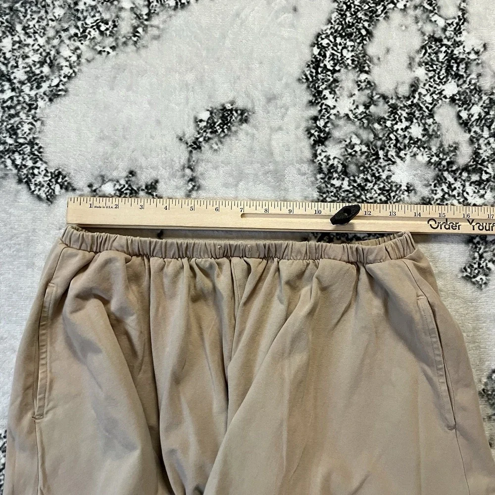 Free People Movement Hot Flow Shorts‎ Womens Sz Small Relaxed Slouchy fit Taupe